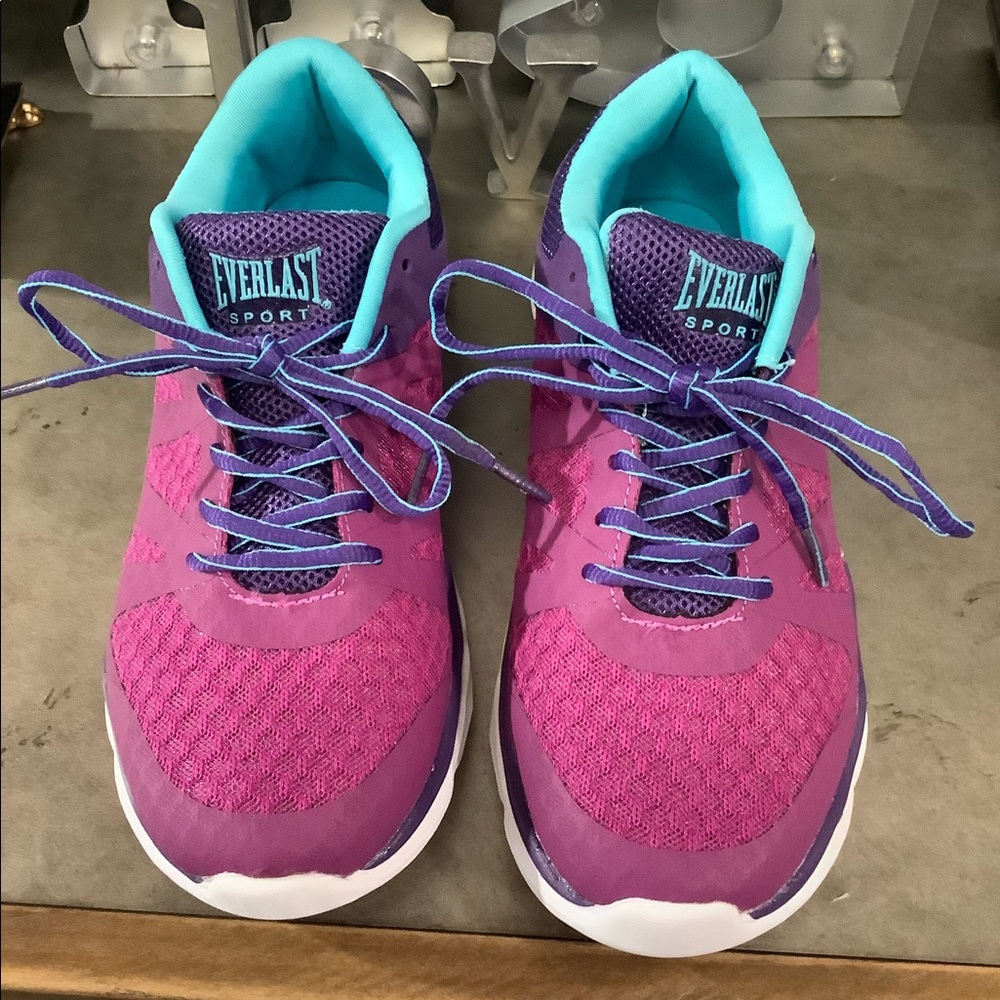 EVERLAST SPORT WITH MEMORY FOAM ATHLETIC‎ SHOES